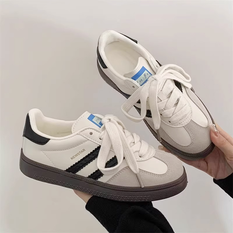 Vans Shoes Old Skool - أحذية نسائية 2026: أحدث صيحات الأحذية